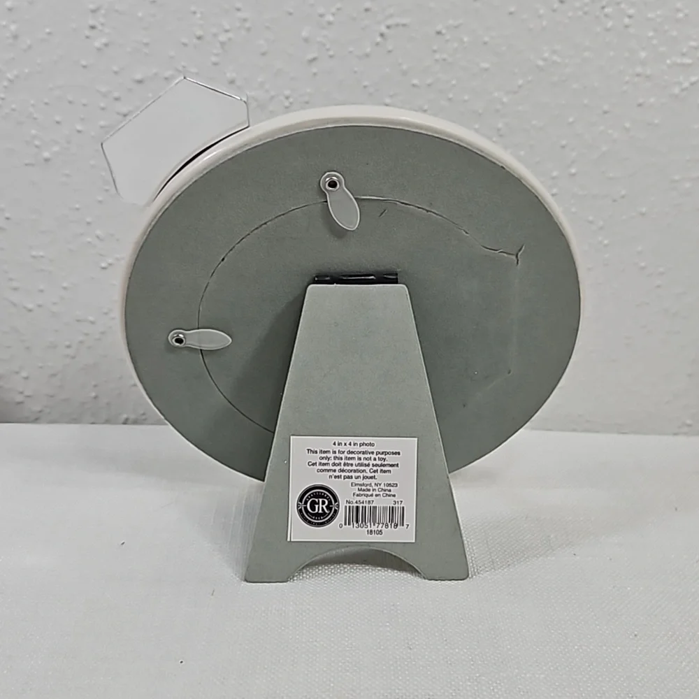 NWT Grasslands Road With this ring I thee Bling! picture frame holds 4 x 4